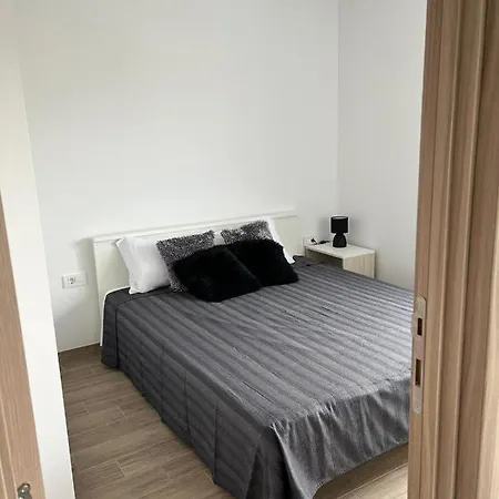 Irene No.2 Apartamento Vir